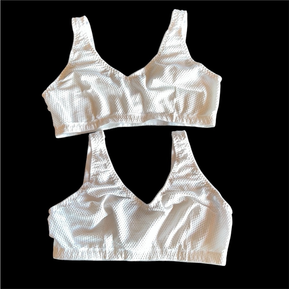 Women’s Light Weight White Sports Bras